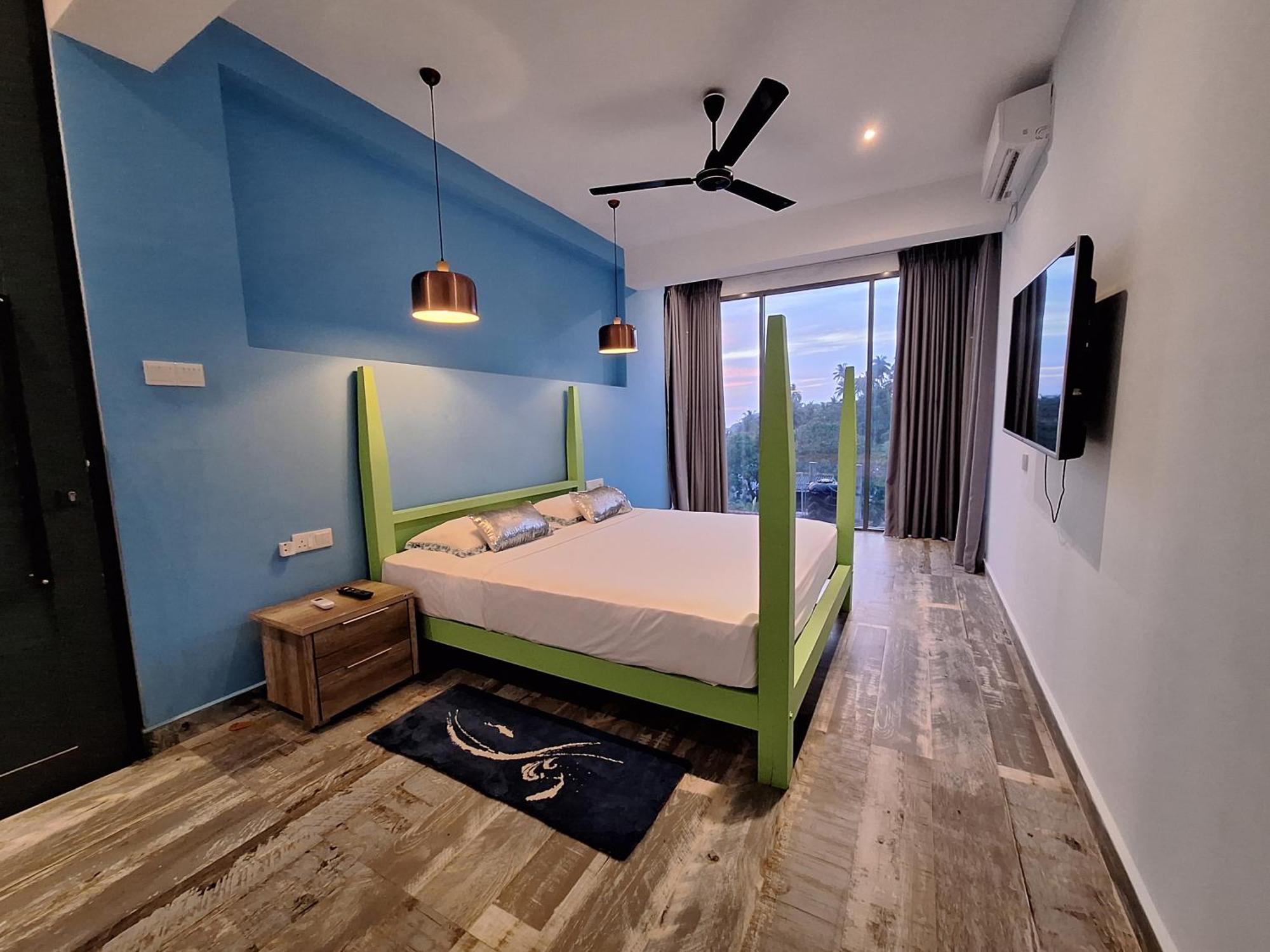 X Mirissa Hotel Room photo